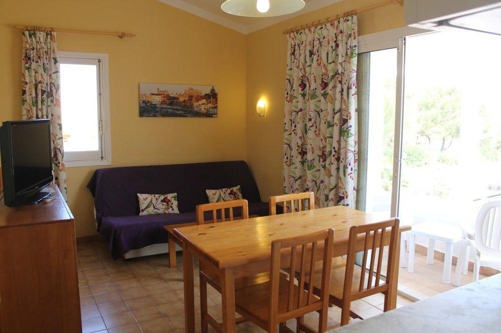Apartaments Cales De Ponent Ciutadella  Esterno foto