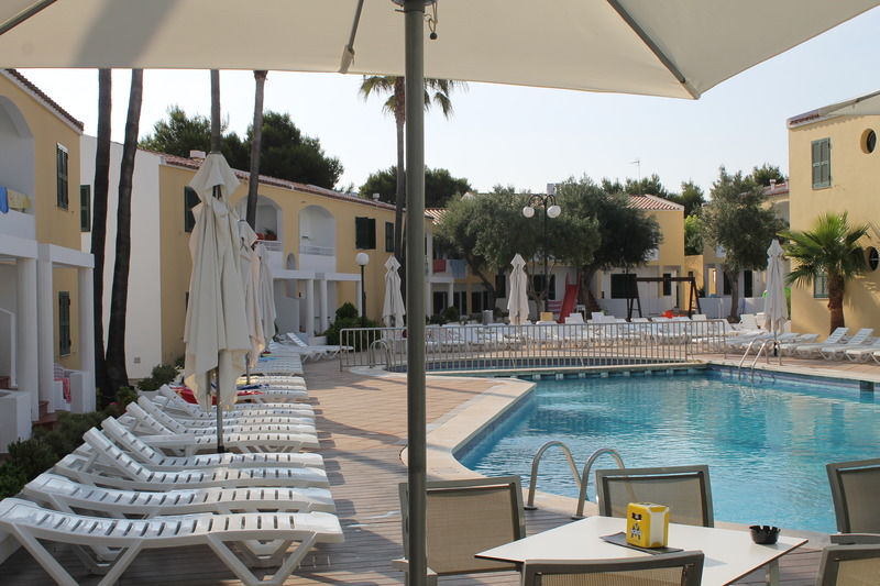 Apartaments Cales De Ponent Ciutadella  Esterno foto