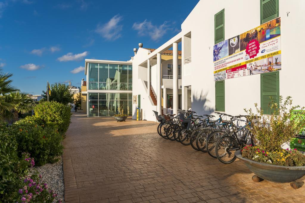 Apartaments Cales De Ponent Ciutadella  Esterno foto
