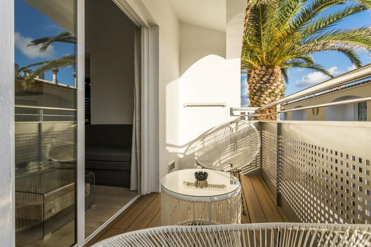 Apartaments Cales De Ponent Ciutadella  Esterno foto